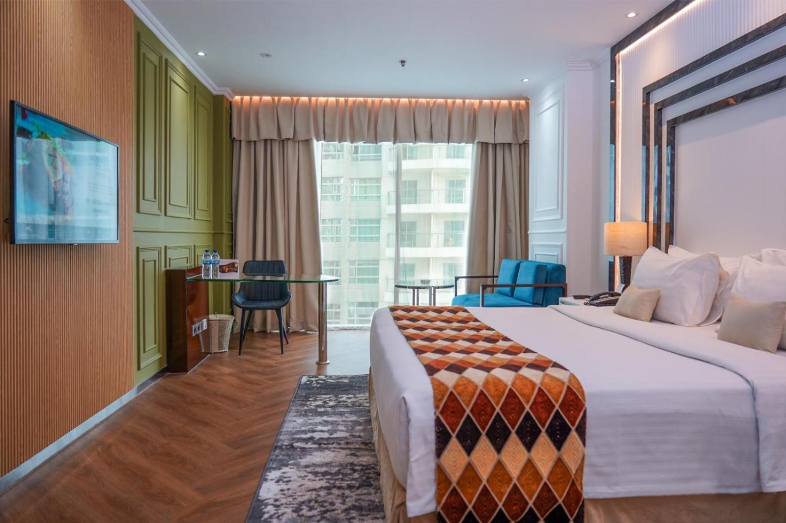 Cambridge Hotel Medan Eksteriør billede